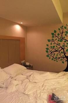 Detan Hotel 3*