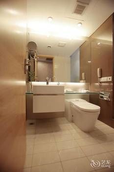 Detan Hotel 3*
