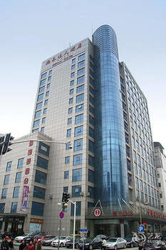 Detan Hotel 3*