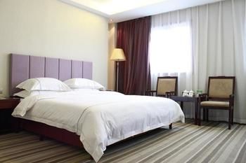 Shankee Chain Hotel (Jishou Qianzhou Ancient City) 2*