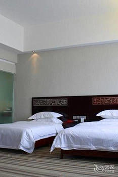 Shankee Chain Hotel (Jishou Qianzhou Ancient City) 2*