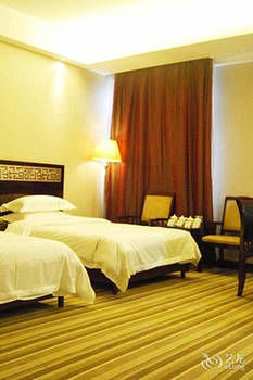 Shankee Chain Hotel (Jishou Qianzhou Ancient City) 2*