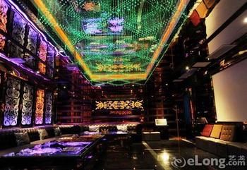 Beihai Manhattan Hotel (High Speed Railway Station Golden Beach) 3*