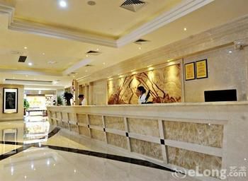 Beihai Manhattan Hotel (High Speed Railway Station Golden Beach) 3*