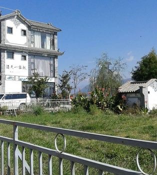 Dali Haitian Yihaijing Inn 3*