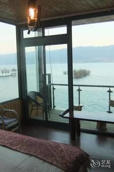 Dali Haitian Yihaijing Inn 3*