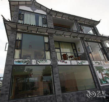 Dali Haitian Yihaijing Inn 3*