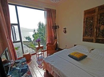 Dali Haitian Yihaijing Inn 3*
