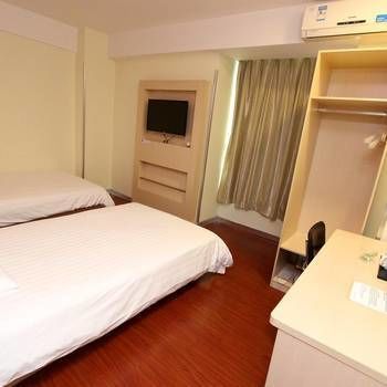HanTing Hotel (Shenzhen Bao'an International Airport) 2*