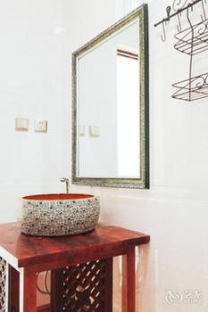 Dali Lily International Youth Hostel 2*