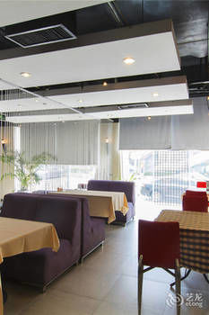 Fuhua Hotel 3*