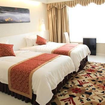 New Dongyuan International Hotel (Shenzhen International Convention and Exhibition Center) 3*