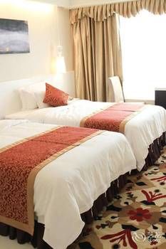 New Dongyuan International Hotel (Shenzhen International Convention and Exhibition Center) 3*