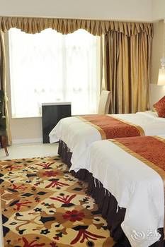 New Dongyuan International Hotel (Shenzhen International Convention and Exhibition Center) 3*
