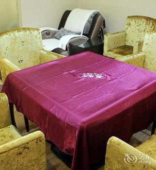 New Dongyuan International Hotel (Shenzhen International Convention and Exhibition Center) 3*