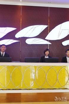 New Dongyuan International Hotel (Shenzhen International Convention and Exhibition Center) 3*