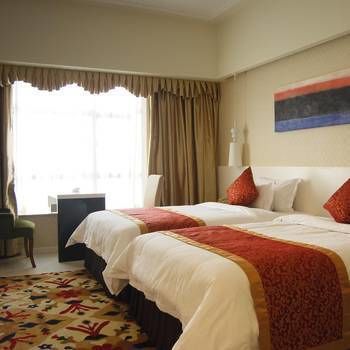 New Dongyuan International Hotel (Shenzhen International Convention and Exhibition Center) 3*