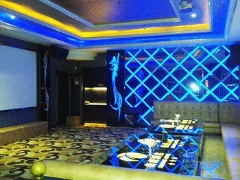 Xinhang Hotel (Zhuhai Jinwan Airport Science and Technology College) 3*