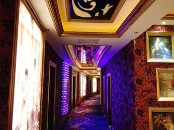 Xinhang Hotel (Zhuhai Jinwan Airport Science and Technology College) 3*