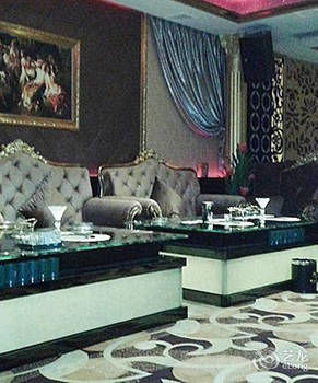 Xinhang Hotel (Zhuhai Jinwan Airport Science and Technology College) 3*