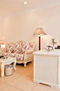 L.V.BAY 3*