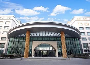 GLORIA RESORT TIAN JIN 4*