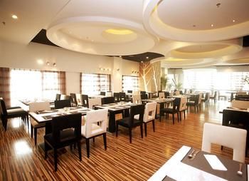 GLORIA RESORT TIAN JIN 4*