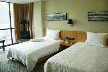 Friend Hui Hotel (Zhangjiajie Yangguang Shui'an) 2*