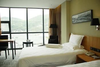 Friend Hui Hotel (Zhangjiajie Yangguang Shui'an) 2*