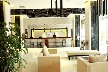 Friend Hui Hotel (Zhangjiajie Yangguang Shui'an) 2*