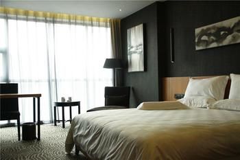 Friend Hui Hotel (Zhangjiajie Yangguang Shui'an) 2*