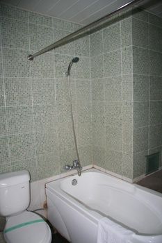 Boutique Holiday Hotel (Beihai Beibuwan Square) 3*