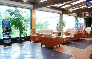Boutique Holiday Hotel (Beihai Beibuwan Square) 3*