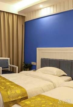 Jinyi Holiday Hotel (Guilin Railway Station South Zhongshan Road) 3*