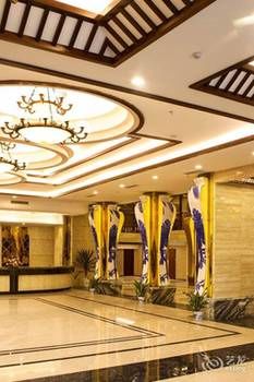 Jinyi Holiday Hotel (Guilin Railway Station South Zhongshan Road) 3*