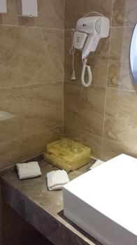 Holiday Inn Nanjing Yingzun Hotel (Nanjing University Xianlin Subway Station) 3*