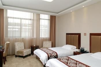 Holiday Inn Nanjing Yingzun Hotel (Nanjing University Xianlin Subway Station) 3*