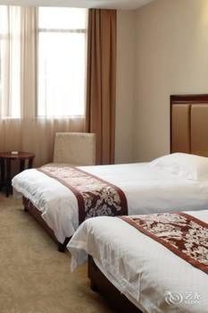 Holiday Inn Nanjing Yingzun Hotel (Nanjing University Xianlin Subway Station) 3*