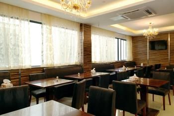 Holiday Inn Nanjing Yingzun Hotel (Nanjing University Xianlin Subway Station) 3*