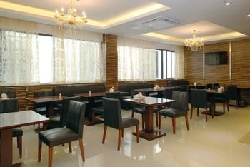Holiday Inn Nanjing Yingzun Hotel (Nanjing University Xianlin Subway Station) 3*