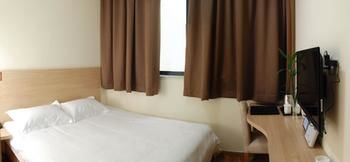 Holiday Inn Nanjing Yingzun Hotel (Nanjing University Xianlin Subway Station) 3*