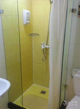 Homeinn · neo (Harbin Hanshui Road Exhibition Center Subway Station) 2*