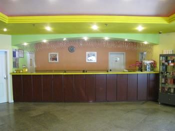 Homeinn · neo (Harbin Hanshui Road Exhibition Center Subway Station) 2*