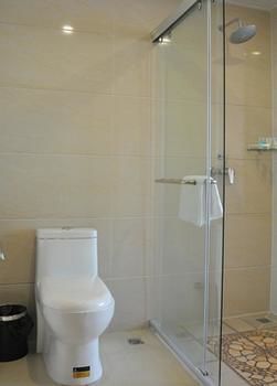 Hengxing Hotel 3*