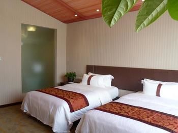 Hengxing Hotel 3*