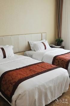 Hengxing Hotel 3*