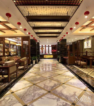 Zhangjiajie Fulante Tianmenjun Boutique Hotel (Hourong Food Street 72 Wonder Tower) 2*