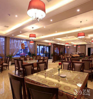 Zhangjiajie Fulante Tianmenjun Boutique Hotel (Hourong Food Street 72 Wonder Tower) 2*