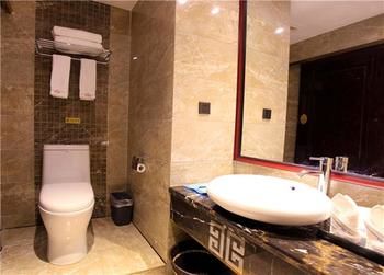 Zhangjiajie Fulante Tianmenjun Boutique Hotel (Hourong Food Street 72 Wonder Tower) 2*