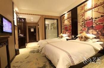 Zhangjiajie Fulante Tianmenjun Boutique Hotel (Hourong Food Street 72 Wonder Tower) 2*